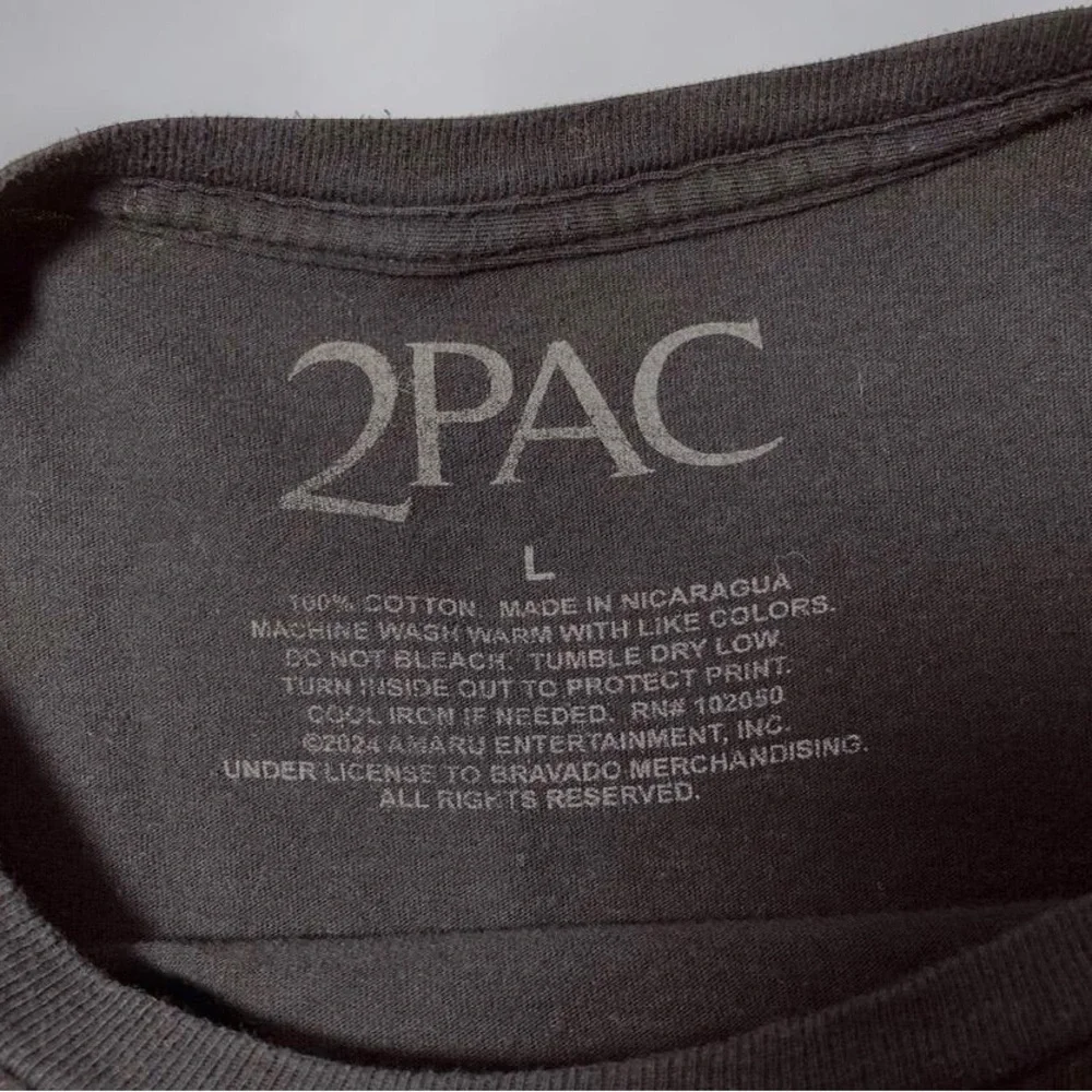 Tupac “California Love” Black Graphic Tee — Size L Men’s streetwear Y2K - Picture 3 of 7